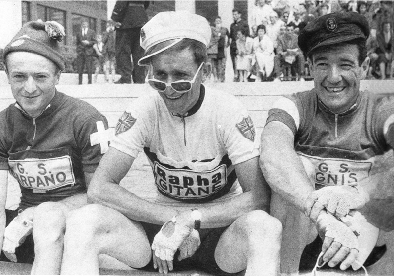 Moment of relaxation Tour de France 1960 The other hat-wearer are left Gimmi - photo 14