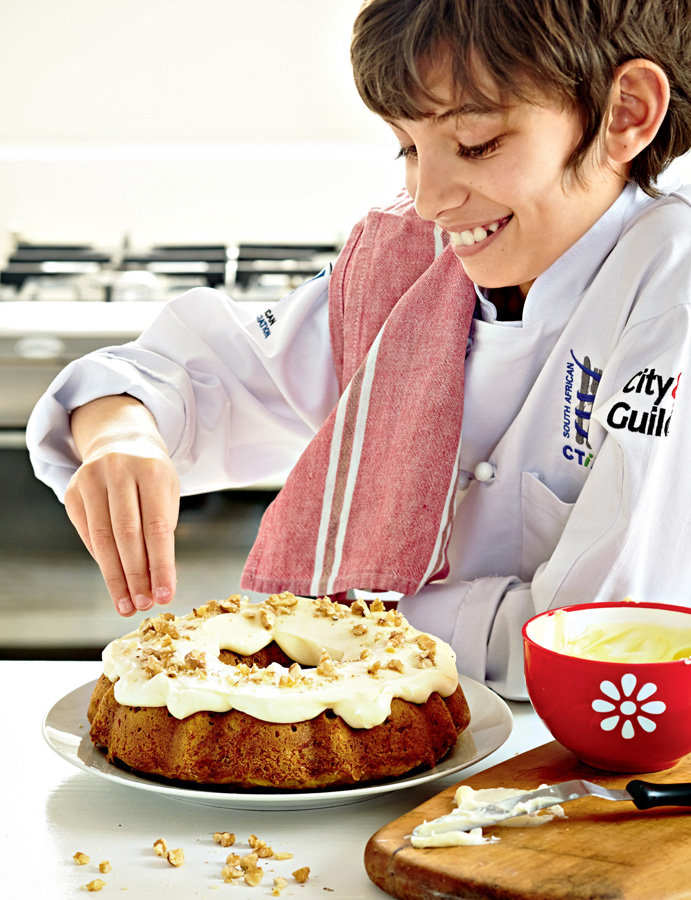 CARROT CAKE 185 g unsalted butter 315 g castor sugar 3 eggs 2 cups 500 ml - photo 3