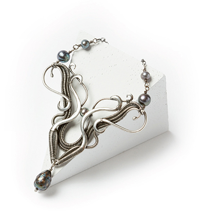 Woven in wire dimensional wire weaving in fine art jewelry - image 2