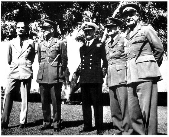 The British Foreign Minister confers with Service chiefs in Cairo March 1941 - photo 2