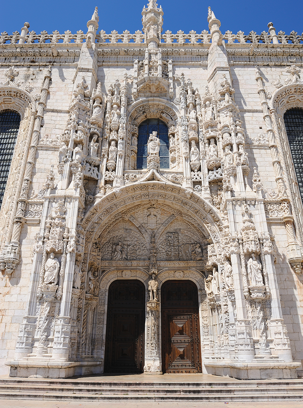 SOLTAN FRDRICGETTY IMAGES Lisbon Top Sights Lisbons most cinematic tram - photo 6