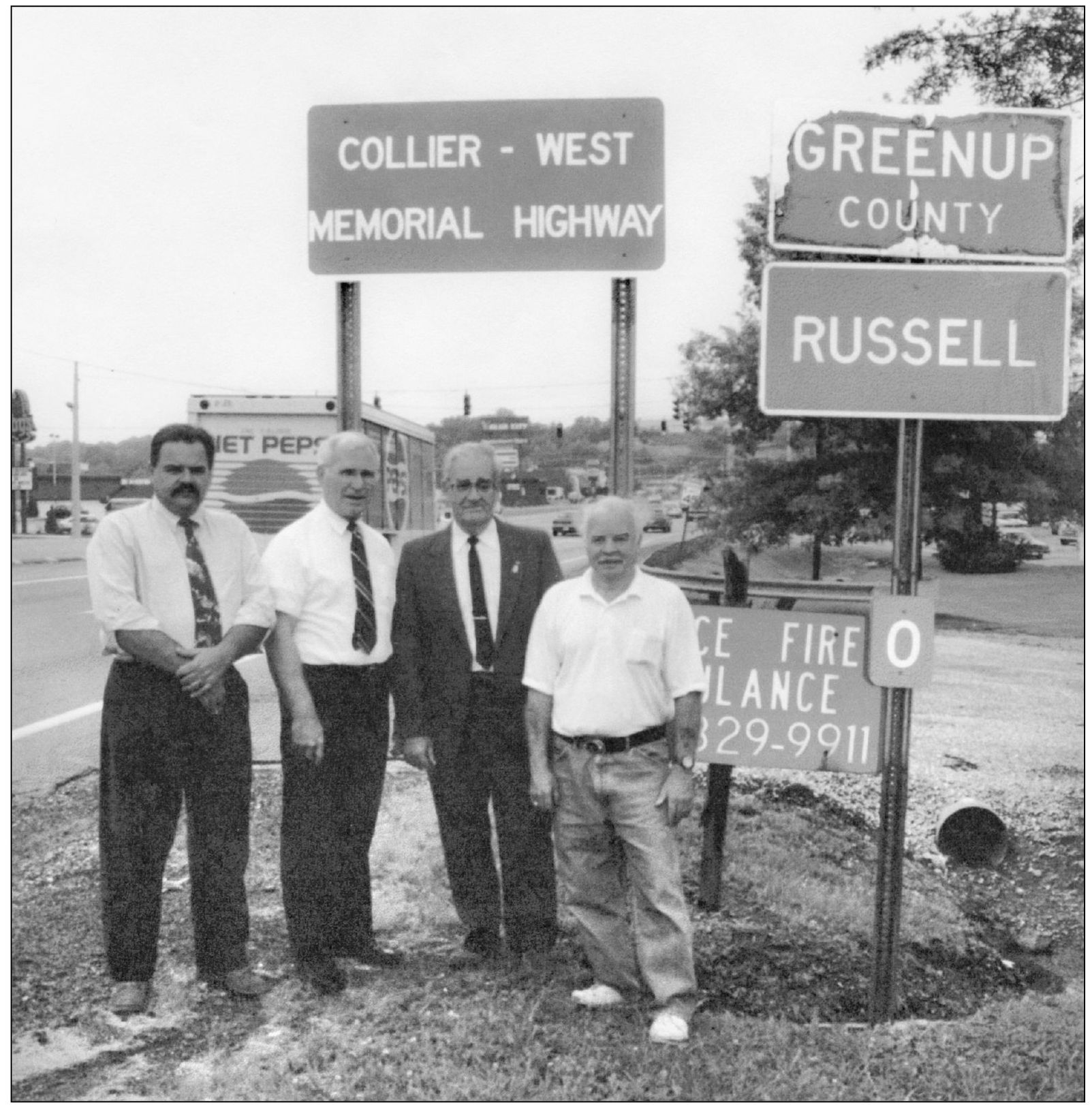 MEDAL OF HONOR RECIPIENT From left to right Judge Bobby Carpenter Dr - photo 4