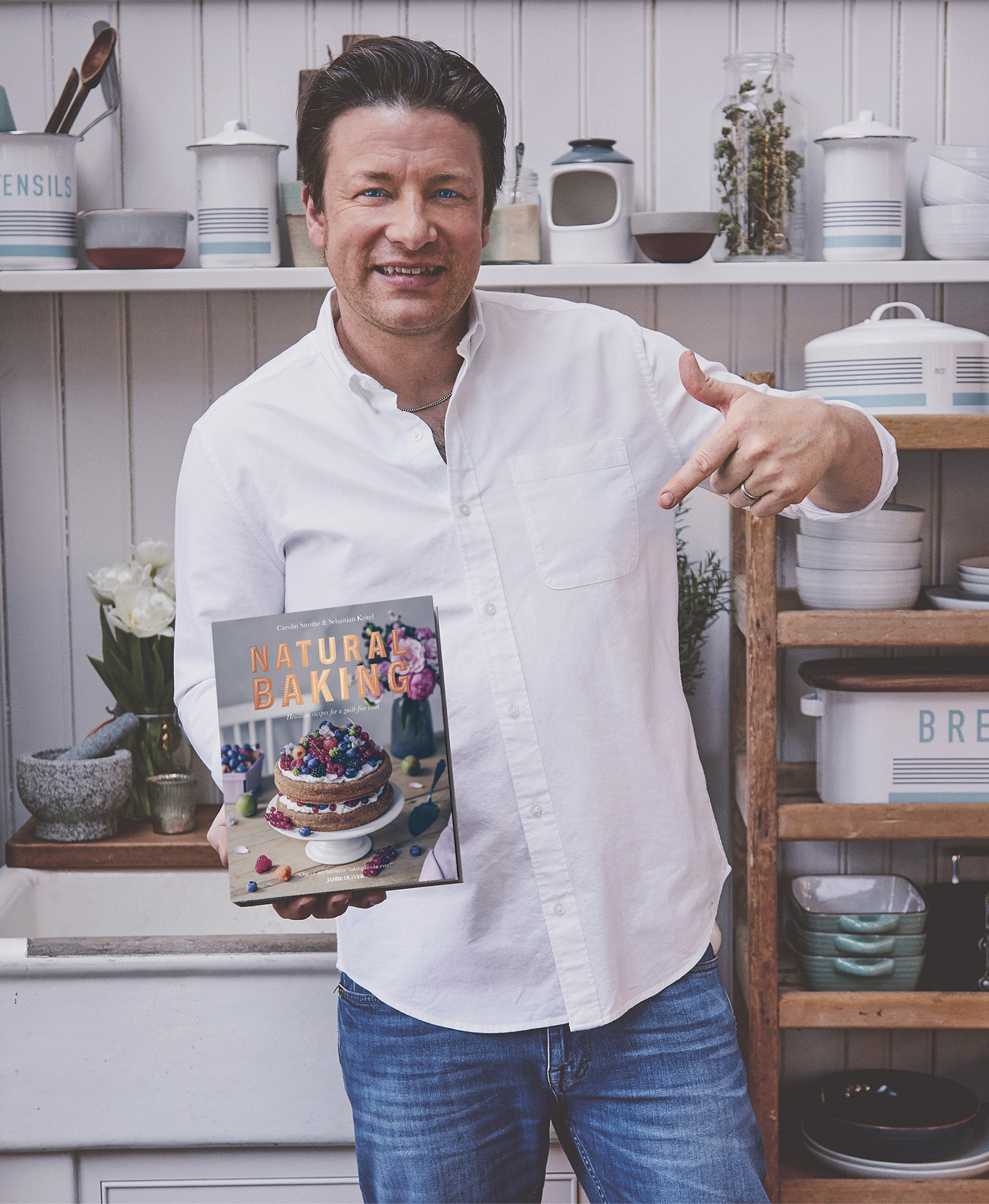 Jamie Oliver g Introduction Why we are writing this book We both associate - photo 4