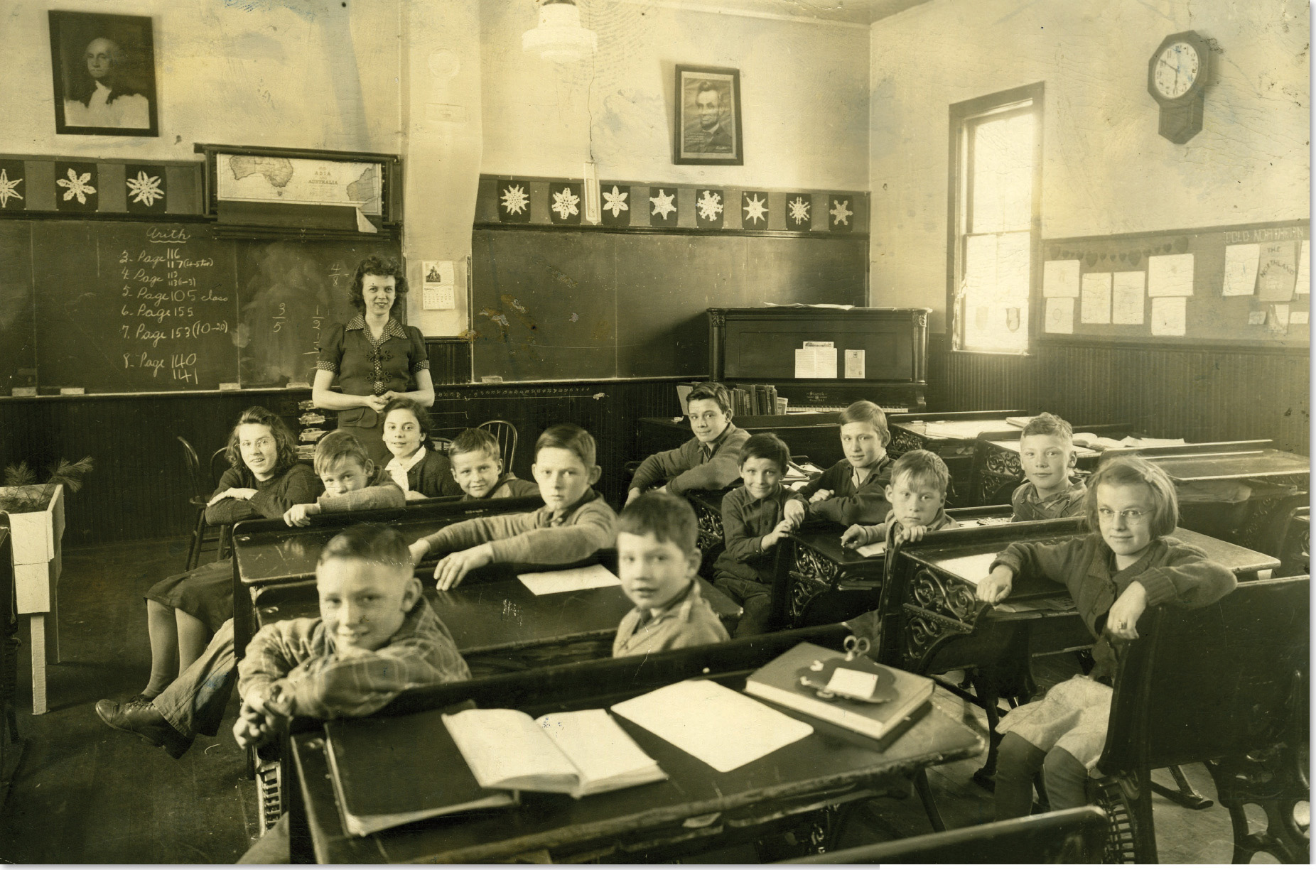 This is the inside of the Chain O Lake School in 1945 Jerry Apps and his twin - photo 5