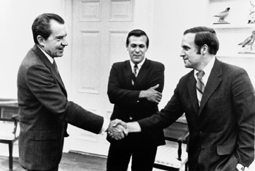 Meeting President Nixon for the first time with Don Rumsfeld in the Oval - photo 5