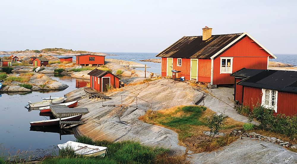 Waterfront living in Sweden PHOTOMICKGETTY IMAGES City Style Stolid Nordic - photo 5