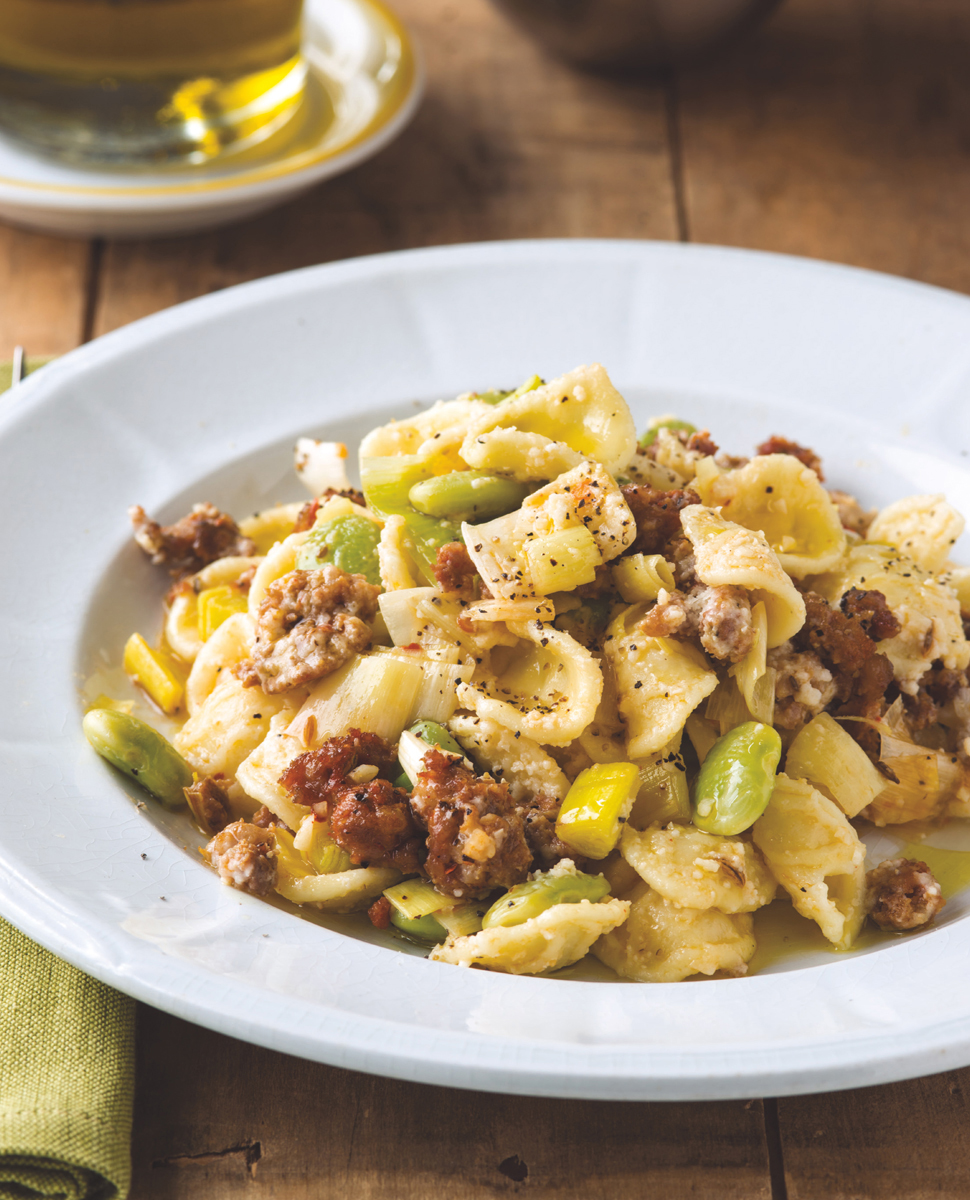 Rigatoni with Mushrooms Swiss Chard SERVES 4 Kosher salt and freshly - photo 5