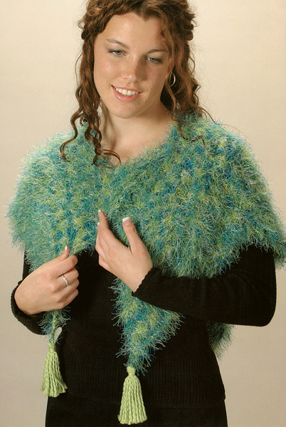 FUN AND FURRY Designed by Susie Adams Steele Wrap up in texture with - photo 31