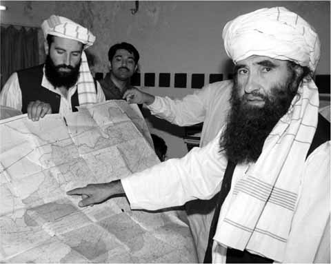 6 Jalaluddin Haqqani right leader of the Haqqani network is Pakistans - photo 10