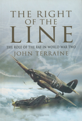 Terraine - The Right of the Line: the Role of the RAF in WW