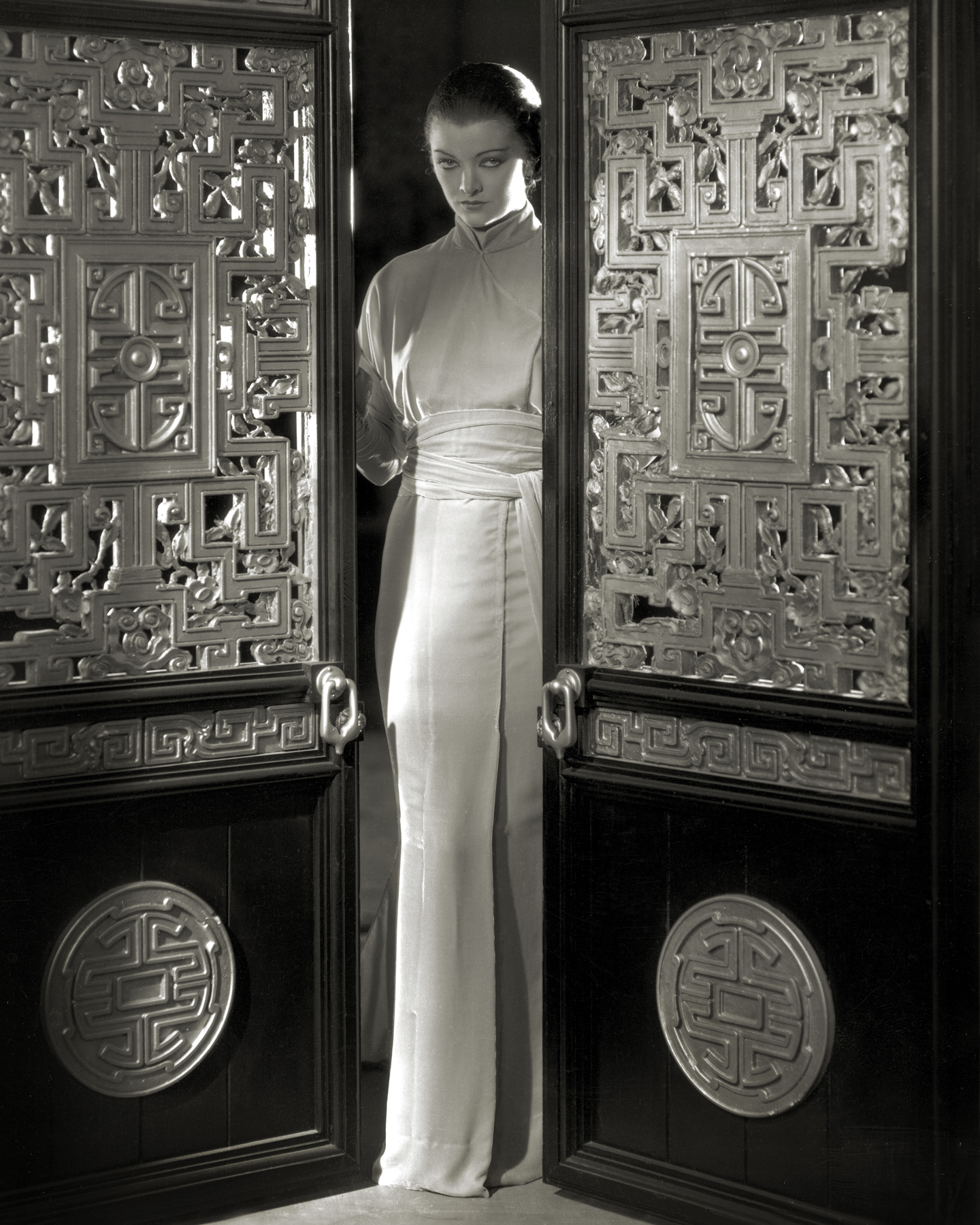 Myrna Loy personifies forbidden Hollywood in Charles Brabins The Mask of Fu - photo 4