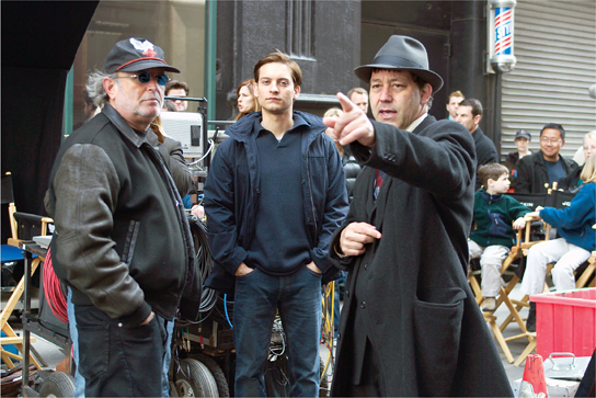 Director Sam Raimi makes a point to producer Avi Arad and star Tobey Maguire - photo 13