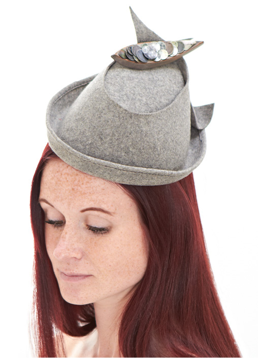 YOU WILL NEED Old felt hat with inner circumference about 50cm 20in Hat - photo 2