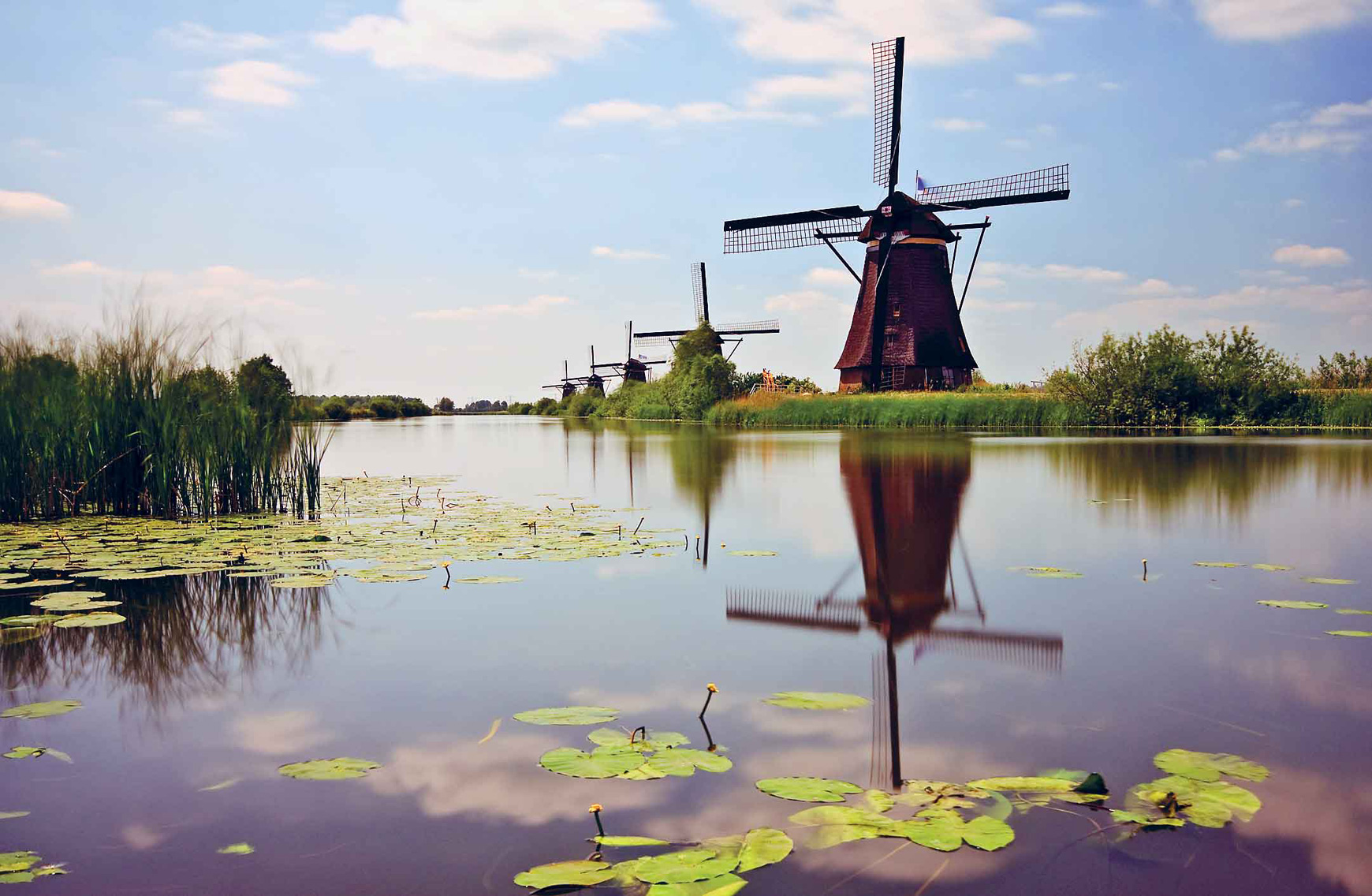 Windmills Kinderdijk near Rotterdam WOUTER VAN DEN HEUVEL - photo 4