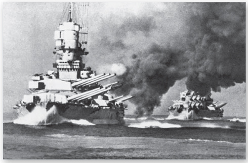 By August 1940 both Littorio foreground and Vittorio Veneto were - photo 3