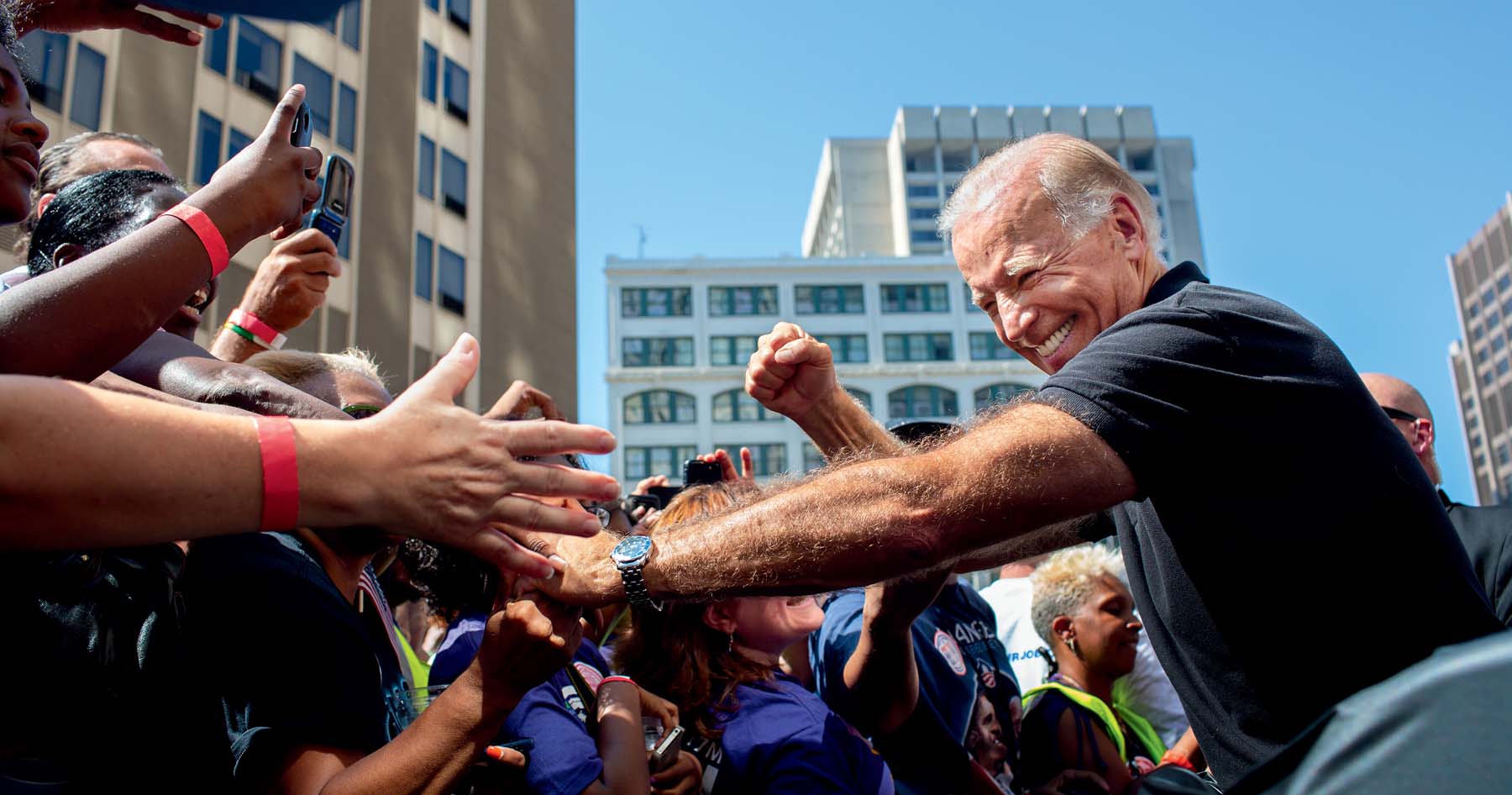 Working the rope line at a Labor Day rally in Detroit Michigan September 3 - photo 4