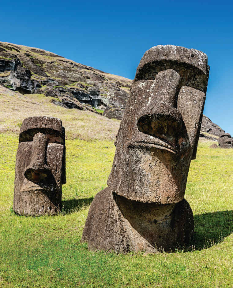 EASTER ISLAND CHILE iStock Okay Ill admit itI momentarily lost my mind The - photo 3