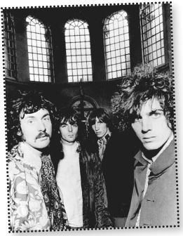 A snatch of Im A King Bee is heard in the background of The Pink Floyd And Syd - photo 4