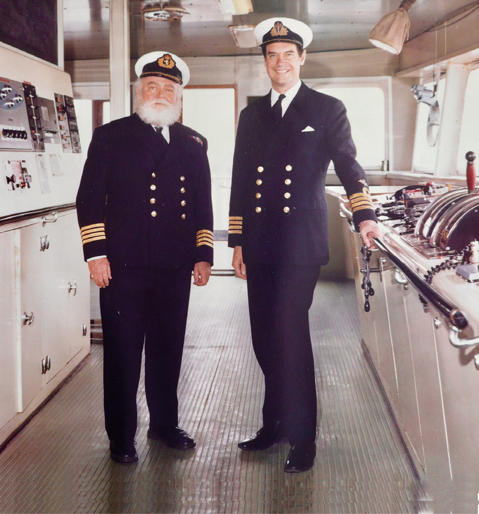 Atlantic Conveyors Master Ian North with Captain Michael Layard appointed - photo 20