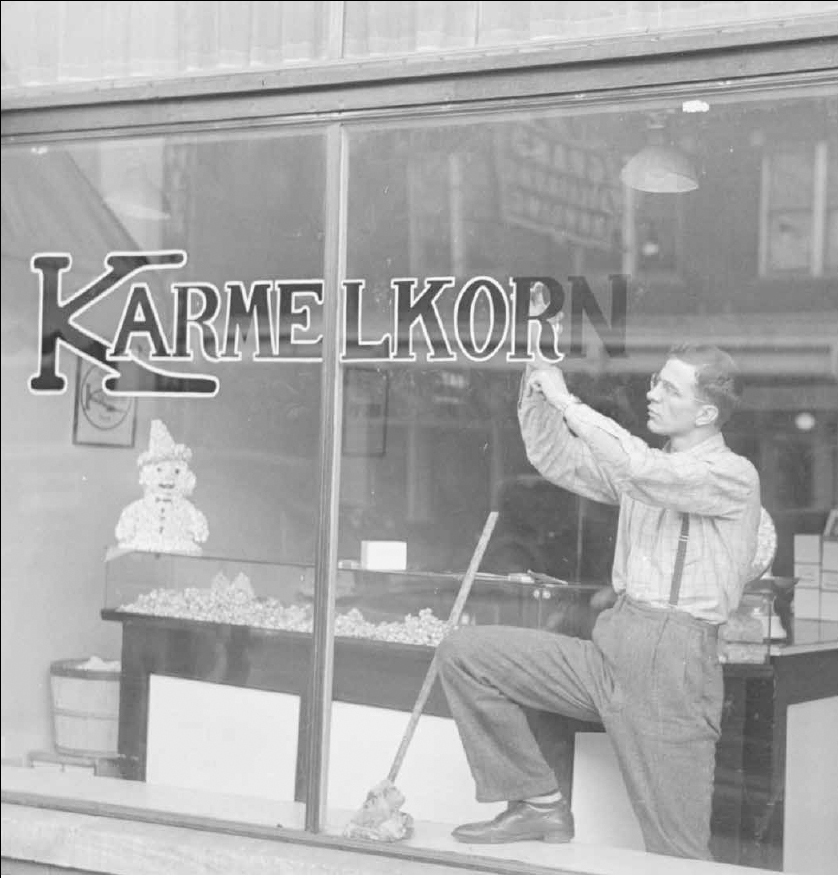 1 Sign painter Sioux City Iowa December 1936 I N 1963 almost two de - photo 5