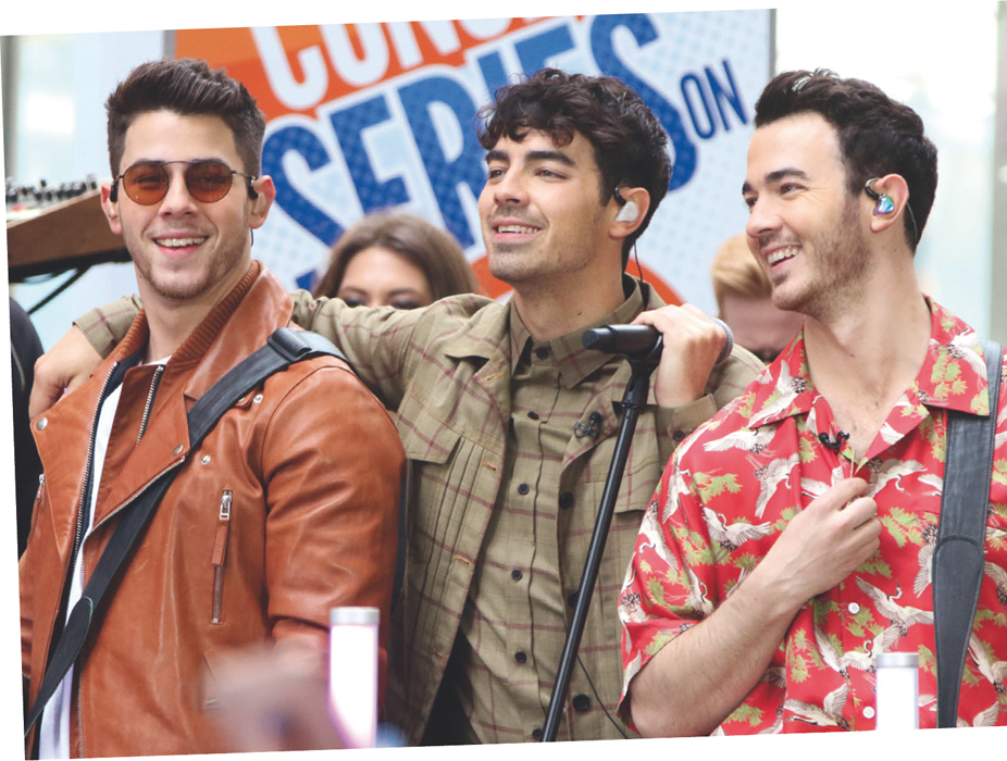 To give you some idea about how popular the Jonas Brothers are right now you - photo 6