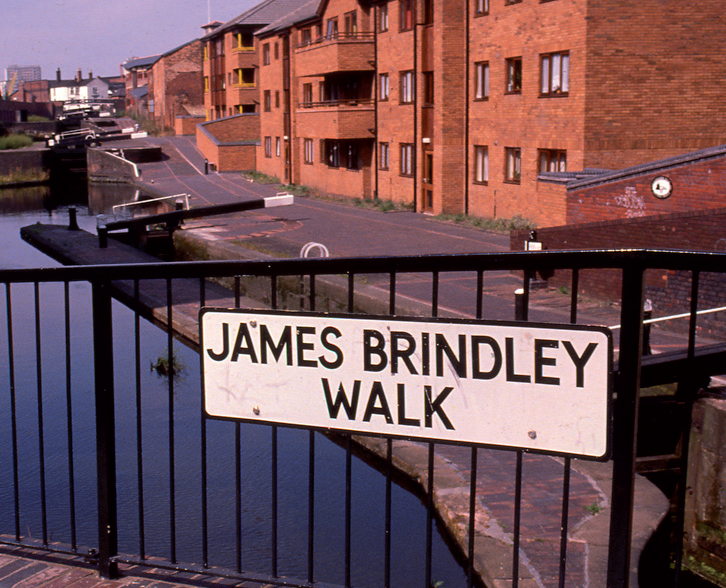 Brindley is remembered by this street name in Birmingham The Packet House - photo 6