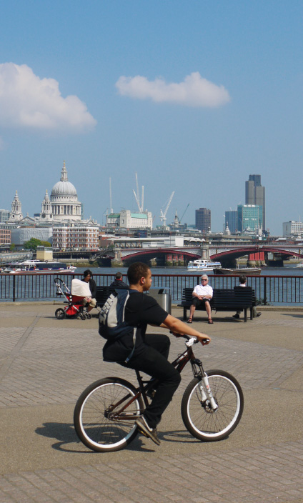 London Cycling Guide Updated Edition - image 2