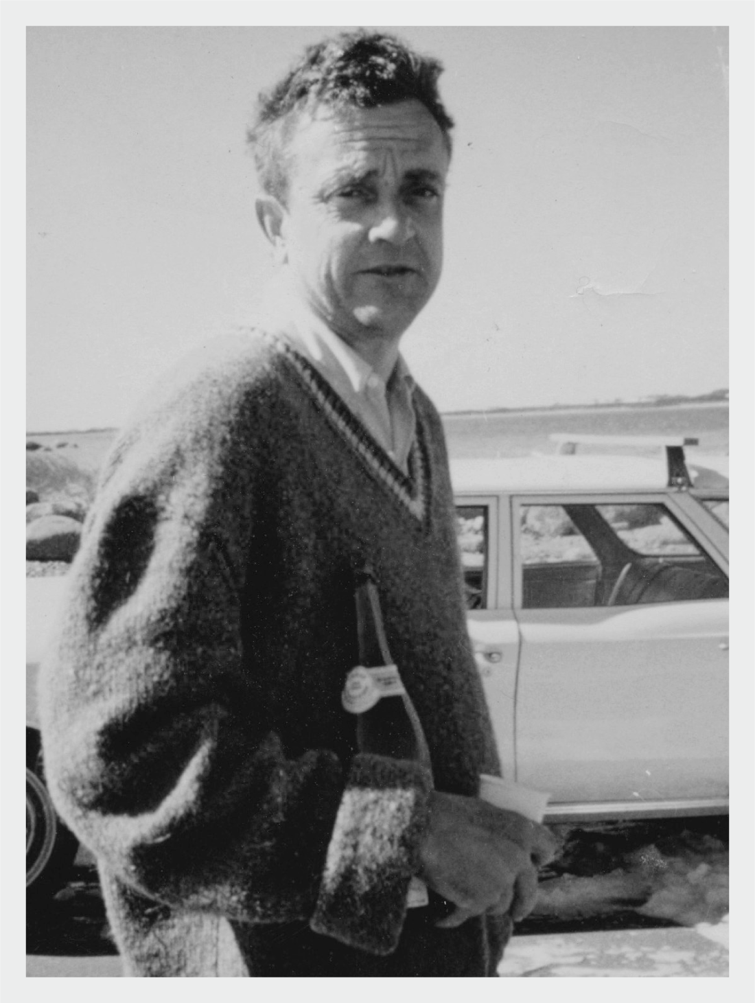 Kurt Vonnegut Barnstable Bay Massachusetts 1969 Photo Suzanne McConnell - photo 3