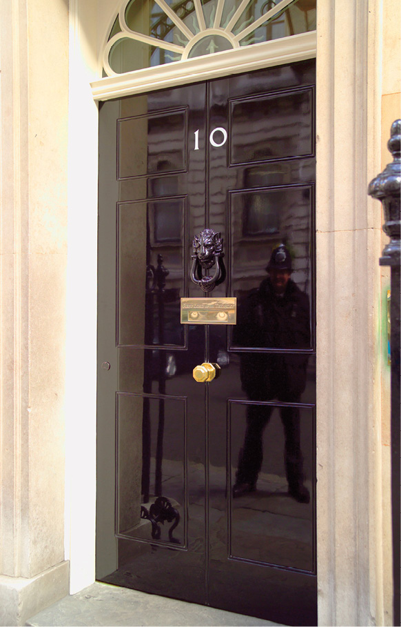 10 Downing Street home of the Prime Minister p 252 The Hackney - photo 23
