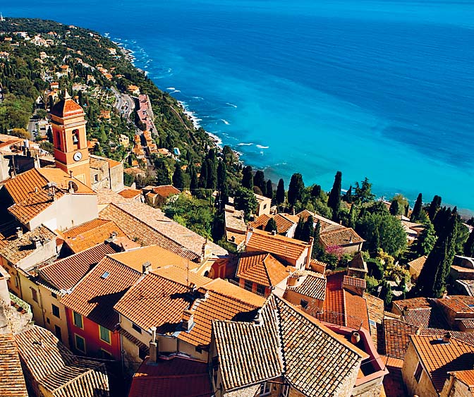 Town along the Rivieras coastal road JEAN-PIERRE LESCOURRETGETTY IMAGES - photo 11