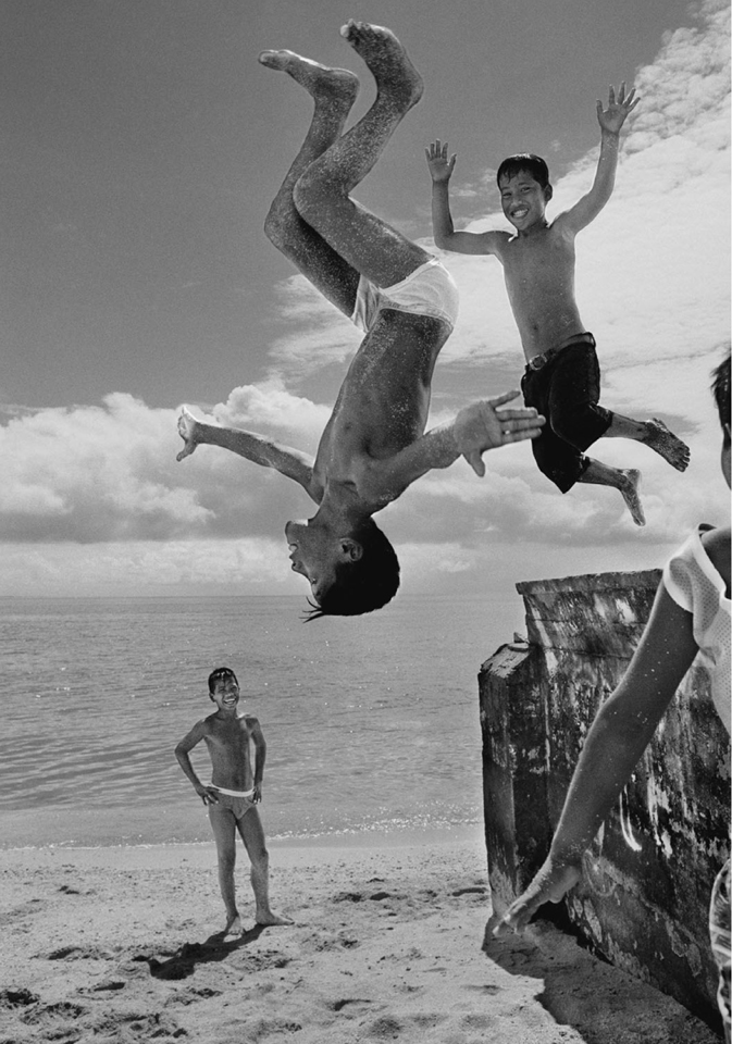 Children playing on Majuro in the Marshall Islands How does one transcend - photo 3