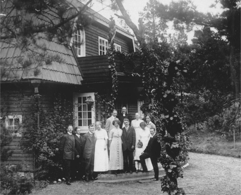 Signe and Viktor are married on ngsmarn on 17th August 1913 by Fredrik - photo 5