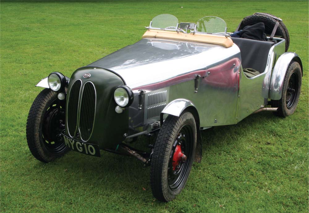 Derek Buckler is widely regarded as the founding father of the UK kit car - photo 3