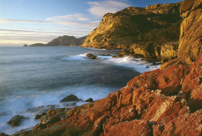 SLEEPY BAY FREYCINET PENINSULA TASMANIA is bursting with wonderful - photo 2