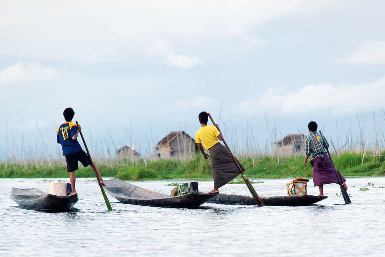 Inle Lake Shan State One-legged Intha rowers floating gardens and markets - photo 7