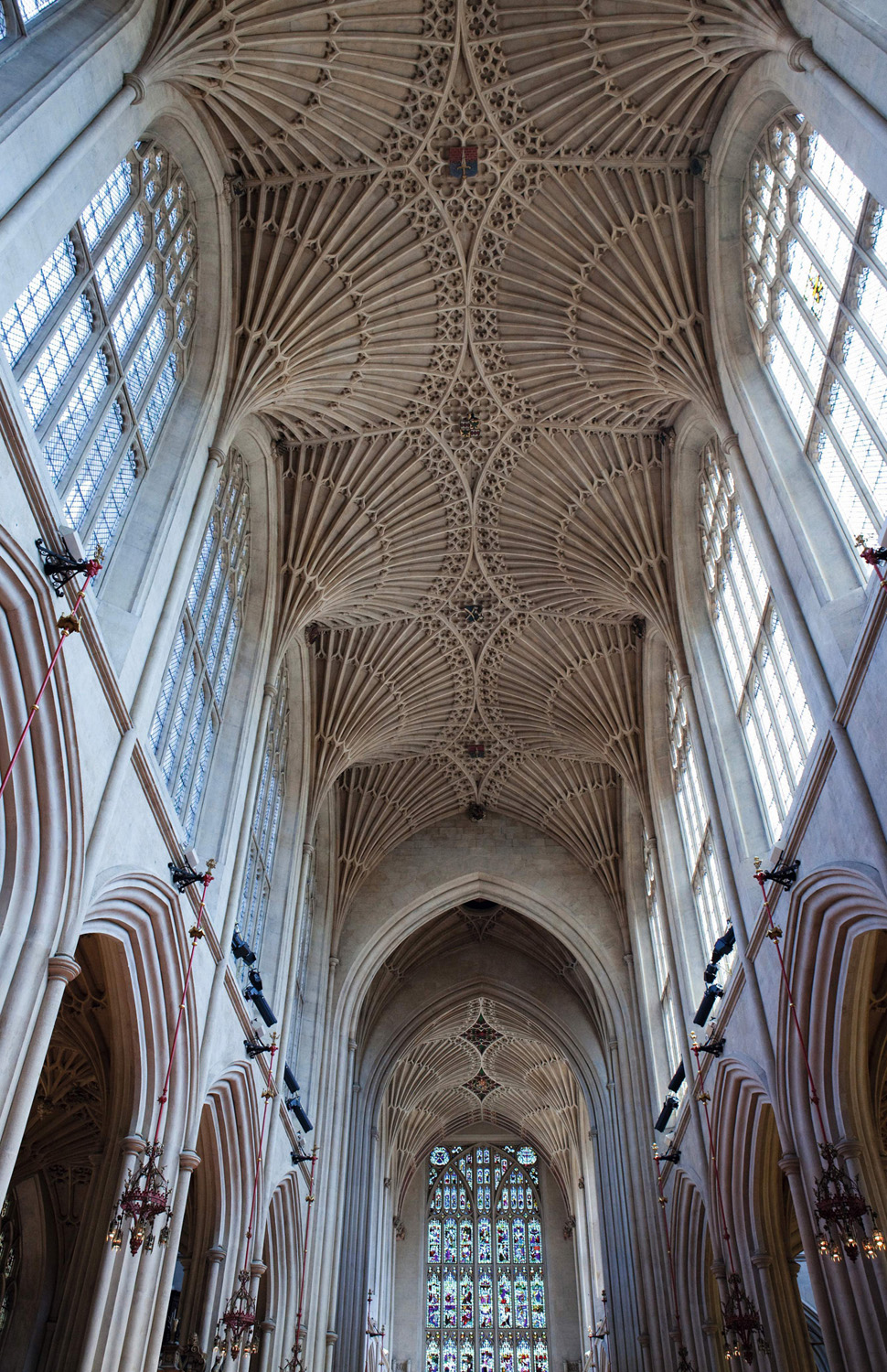 Intricate fan vaulting inside Bath Abbey APACorrie Wingate The Roman - photo 6