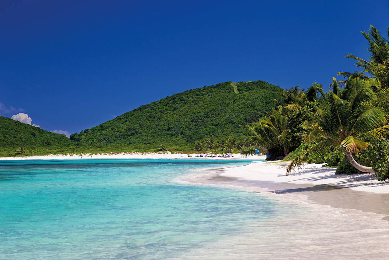 Playa Flamenco Culebra This is a perfect uncrowded half-moon beach of - photo 9