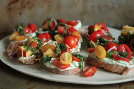 Elegant breakfast with toasted bread tomatoes and basil Simple and - photo 4