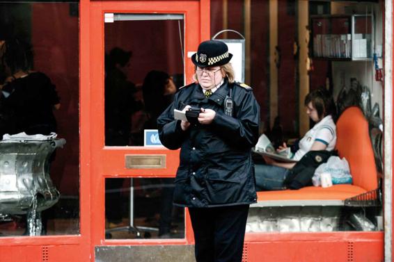 London Street Photography - photo 24