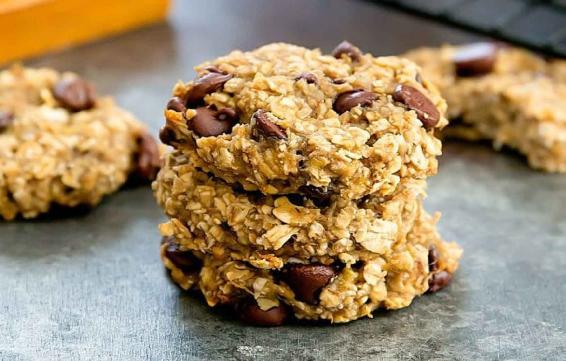 These banana oatmeal cookies are perfect for breakfast or a snack You can make - photo 7