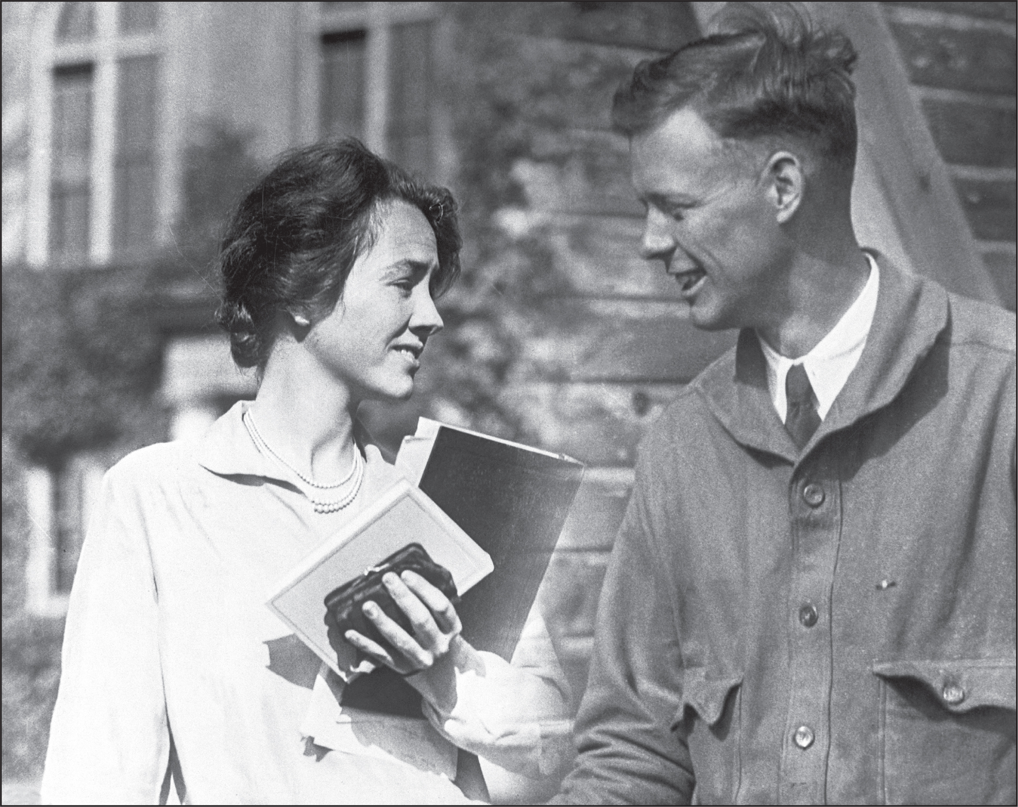 A grinning Charles and a dazed-looking Anne are caught by a photographer just - photo 17