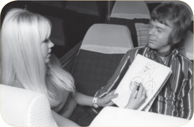 Bjrn with his mother Aina Bjrn from Vstervik Gunilla Hjer and Lars - photo 37