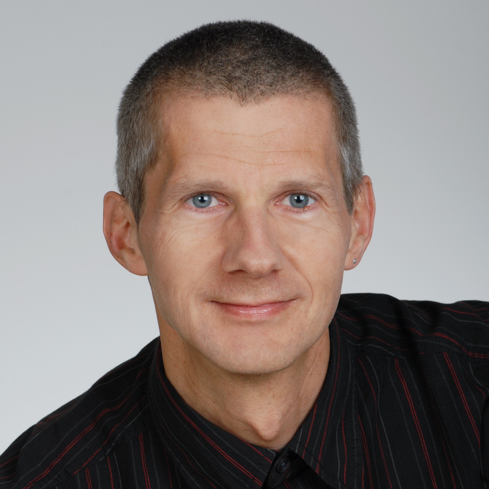 Rainer Grimm I work as a software architect team lead and instructor since - photo 3