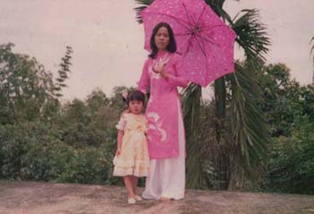 Like many Vietnamese families at the time we didnt own a camera Once a year - photo 6