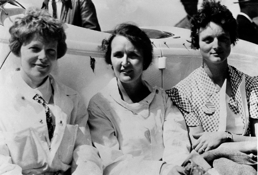 The women who defined the Golden Age of Aviation in the United States Amelia - photo 2