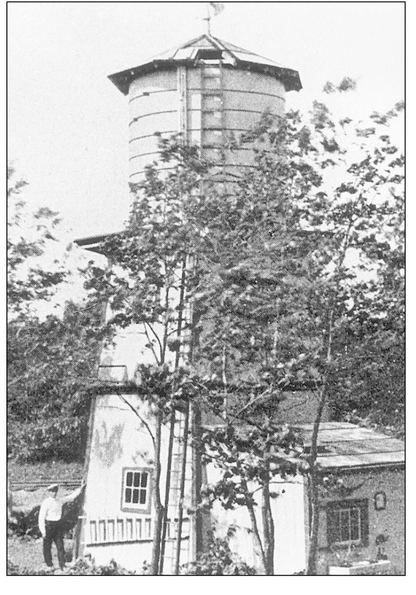 This picture shows a tower on the Wading River experimental farm where a - photo 11