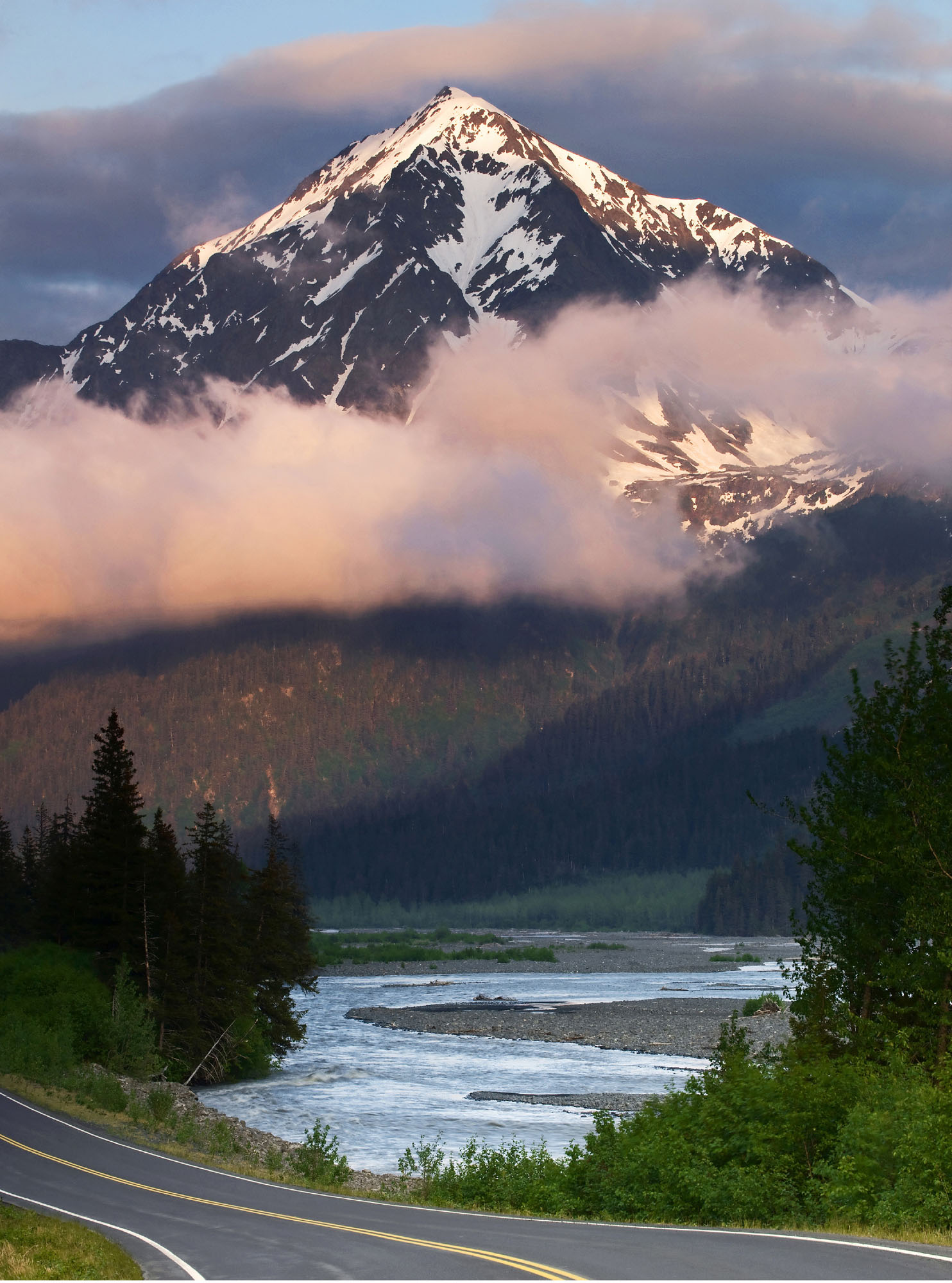 The Resurrection River curves below Mount Benson STORY BY JANINE NIEBRUGGE - photo 6