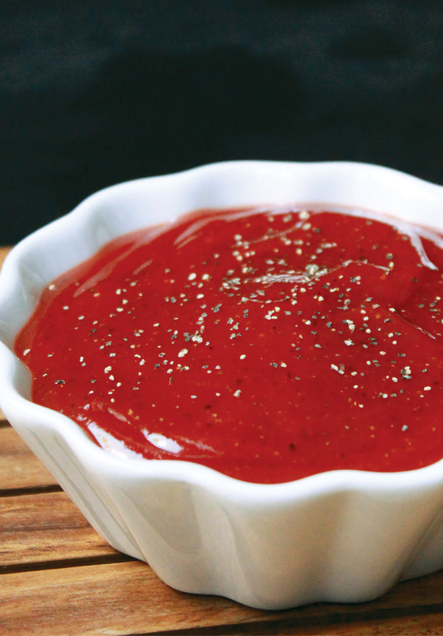 Pour 1 cup ketchup into a bowl Add a spoonful of liquid smoke and 2 spoonfuls - photo 5