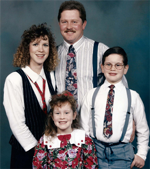 Immediately following the portrait session everyone in this family headed out - photo 16