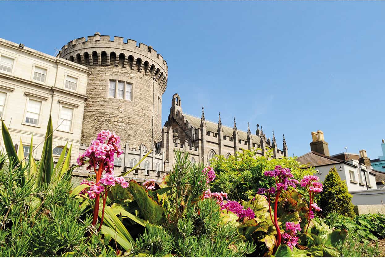 Top Attraction 10 Shutterstock Dublin Castle The centre of English rule in - photo 13